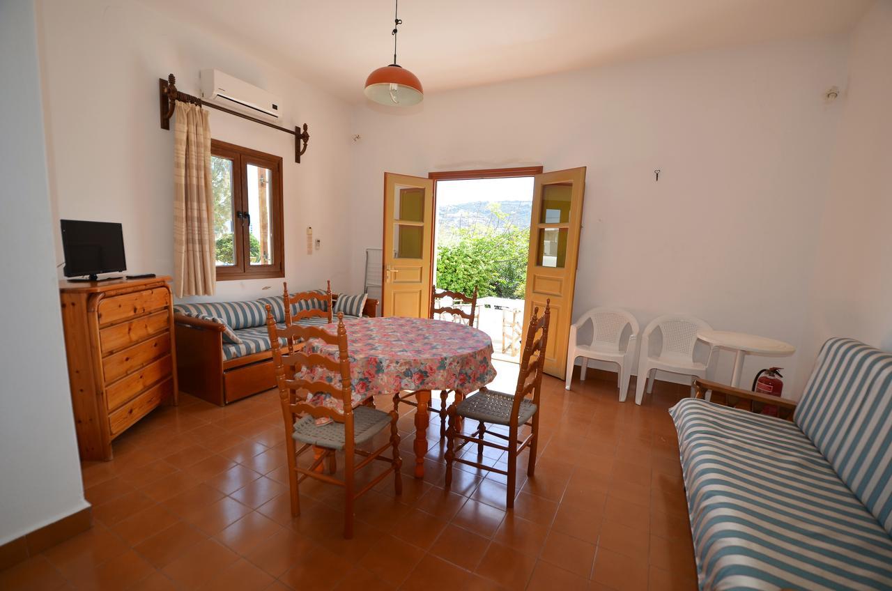 Madoupa Beach Apartments Ornos  Dış mekan fotoğraf